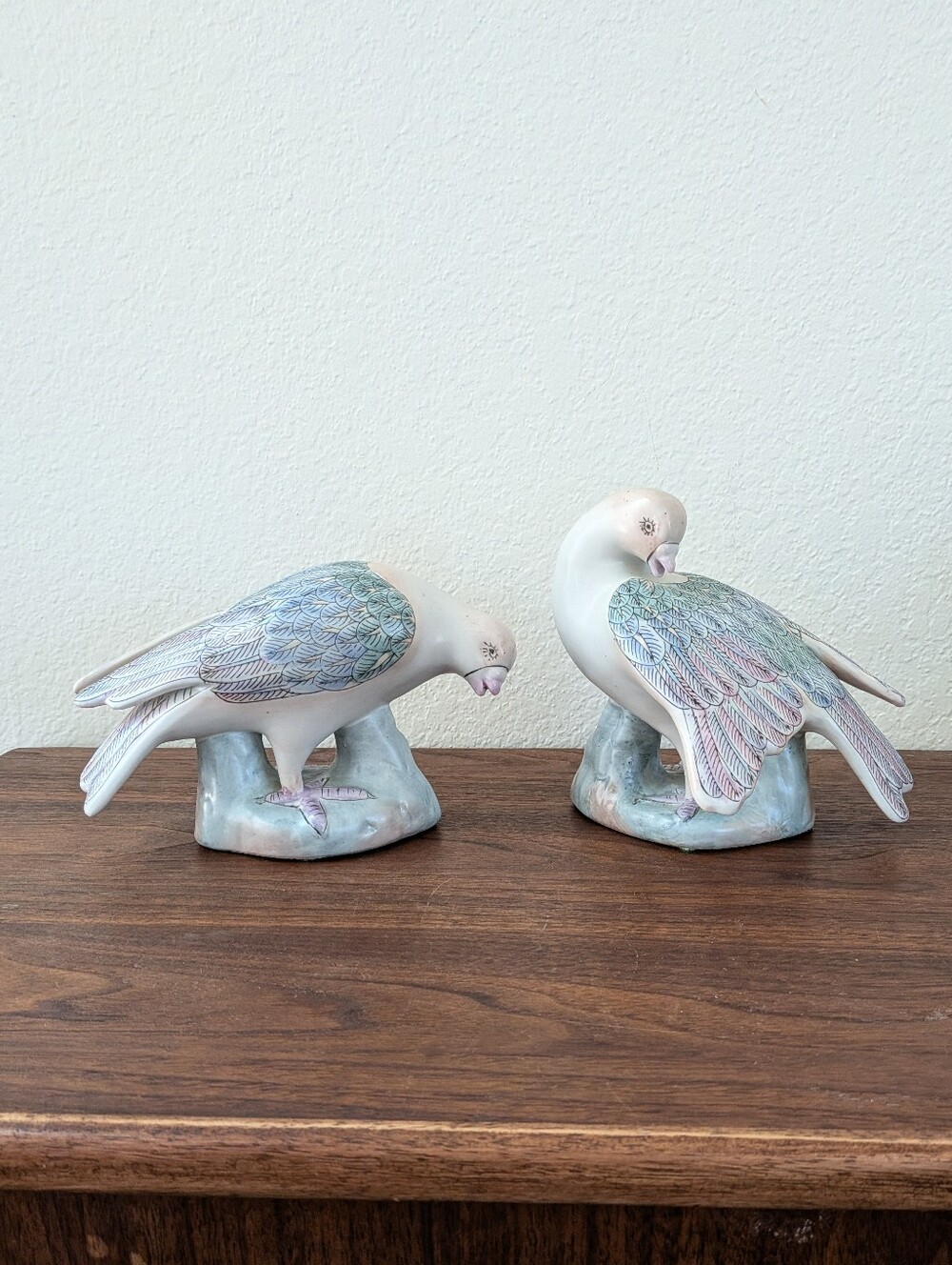 Pair Of Vintage Porcelain Chinoiserie Hand Painted Pastel Doves/Birds WBI China